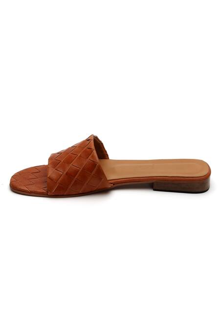 Tissr_Brown Basket Weave Woven Leather Sliders_Online_at_Aza_Fashions