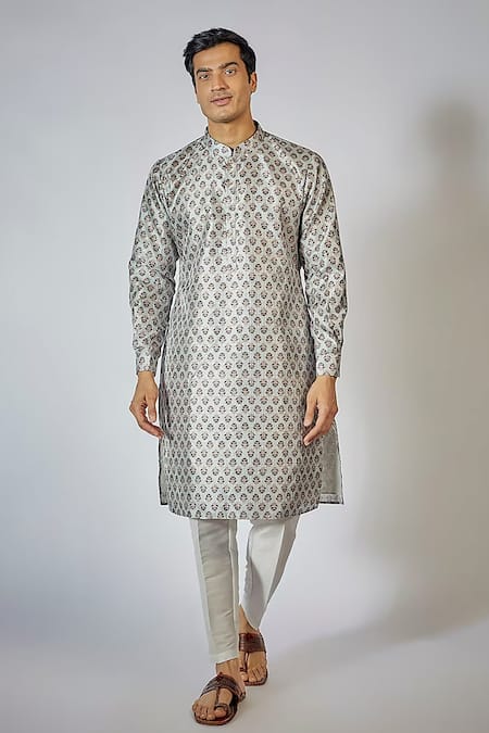 Rng Safawala Grey Cotton, Silk Bloom Print Kurta Set