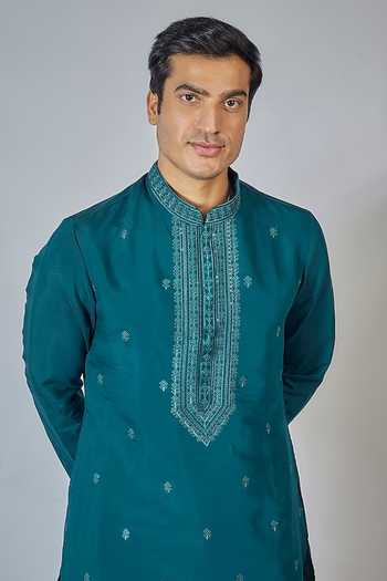 Buy Rng Safawala Blue Cotton, Silk Embroidery Vintage Thread Kurta Set Online at Aza Fashions Buy_Rng Safawala_Blue Cotton, Silk Embroidery Vintage Thread Kurta Set _Online_at_Aza_Fashions