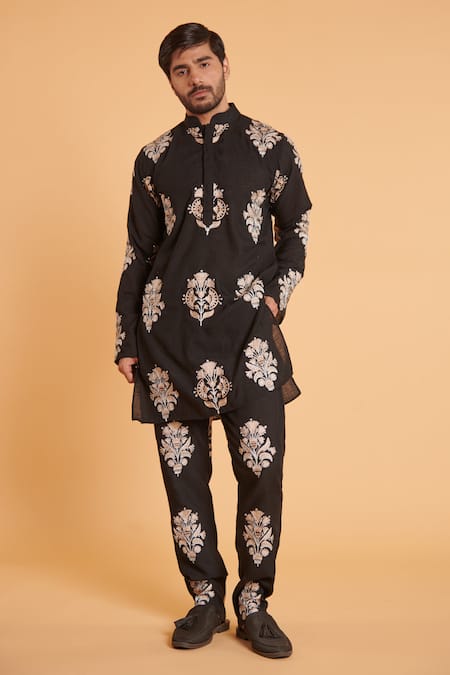 Siddartha Tytler Aari Work Kurta With Pant 