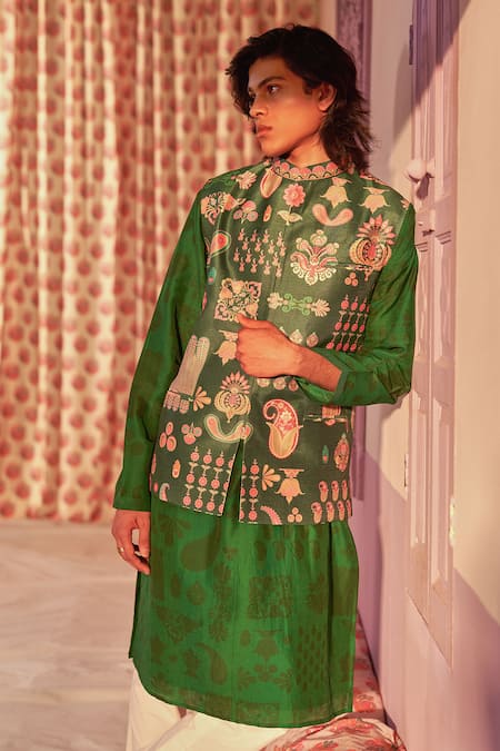 Shop_Siddhartha Bansal_Emerald Green Chanderi, Cotton Embroidery Paisley Print Kurta With Pant _Online_at_Aza_Fashions