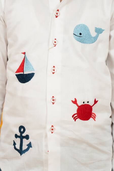 Buy_Little Boys Closet_White Cotton Satin Embroidery Sea Theme Color Block Shirt_Online_at_Aza_Fashions