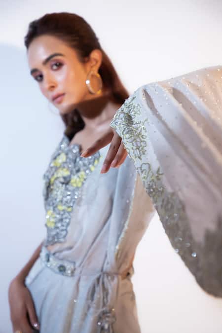 Buy_Smriti By Anju Agarwal_Grey Chiffon, Silk Pearls Round Neck Esme Pre-draped Saree With Blouse _Online_at_Aza_Fashions