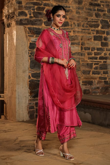 Shop_Label Niti Bothra_Pink Silk, Organza Pearls, Zari, Embroidery Round And Resham Work Kurta Pant Set _Online_at_Aza_Fashions
