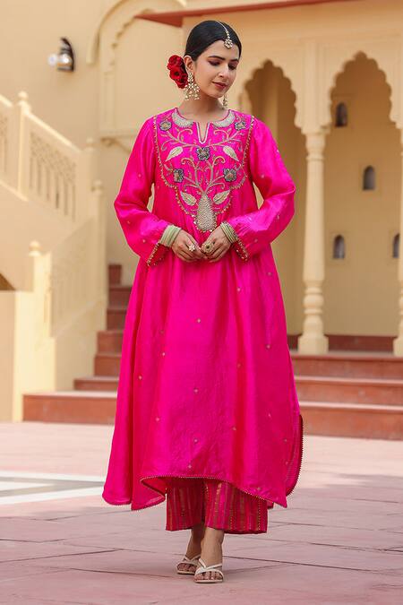 Buy Label Niti Bothra Pink Silk Pearls, Embroidery Split V-neck Motif Kurta And Palazzo Set Online at Aza Fashions Buy_Label Niti Bothra_Pink Silk Pearls, Embroidery Split V-neck Motif Kurta And Palazzo Set_Online_at_Aza_Fashions