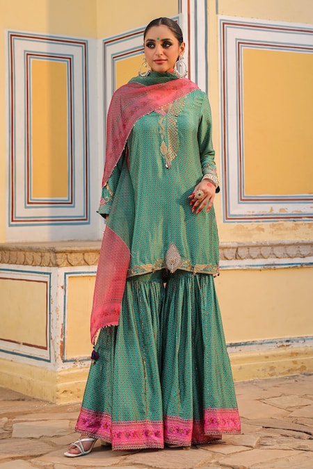 Buy_Label Niti Bothra_Blue Silk Pearls, Zari Split V-neck Cheent Print Embroidered Kurta Sharara Set _Online_at_Aza_Fashions