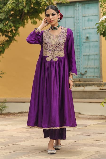 Buy_Label Niti Bothra_Purple Silk, Cotton Embroidery, Zari Split V-neck Yoke Anarkali With Palazzo 