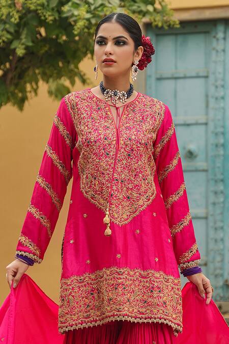 Label Niti Bothra Pink Silk Zari, Embroidery Round Neck Flower Kurta Sharara Set at Aza Fashions Label Niti Bothra_Pink Silk Zari, Embroidery Round Neck Flower Kurta Sharara Set _at_Aza_Fashions