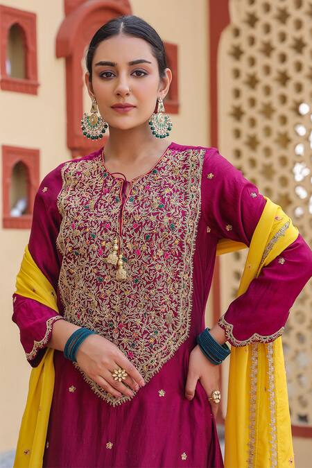 Label Niti Bothra_Wine Silk, Chanderi Embroidery, Zari Round Neck Floral Dori Kurta With Salwar _at_Aza_Fashions