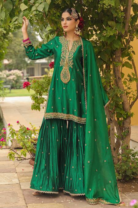 Buy_Label Niti Bothra_Green Silk Zari, Embroidery, Tassels Split Flower Placket Kurta Sharara Set 
