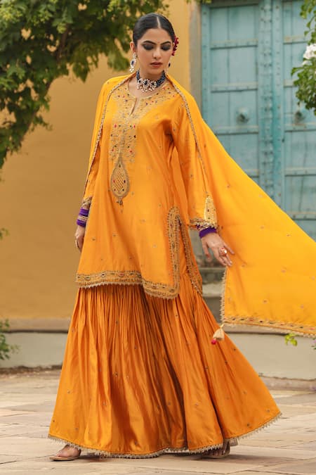 Buy_Label Niti Bothra_Yellow Silk Zari, Embroidery Split V-neck Floral Placket Kurta Sharara Set _Online_at_Aza_Fashions
