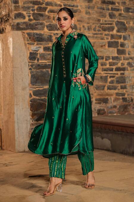 Shop_Label Niti Bothra_Green Silk Pearls, Sequins, Embroidery Resham Banarasi Kurta And Palazzo Set_Online_at_Aza_Fashions