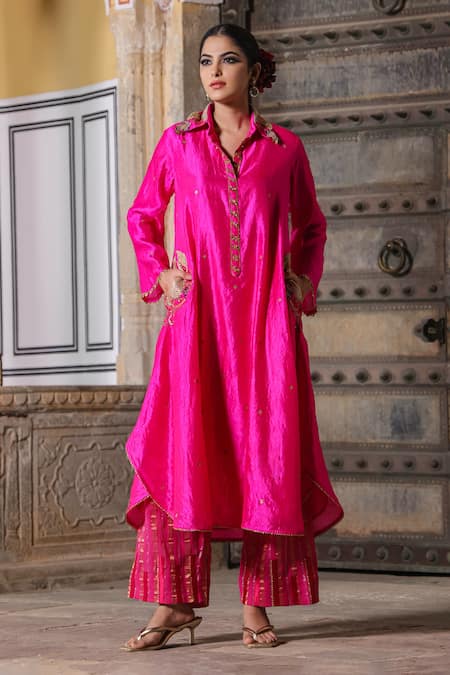 Label Niti Bothra Pink Pure Banarasi Spun Silk Woven And Embroidered Zari Kurta & Palazzo Set 