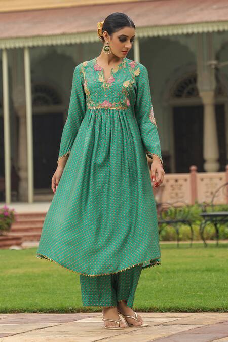Label Niti Bothra_Green Silk Pearls, Applique Round Neck Geometric Print Kurta And Palazzo Set _Online_at_Aza_Fashions