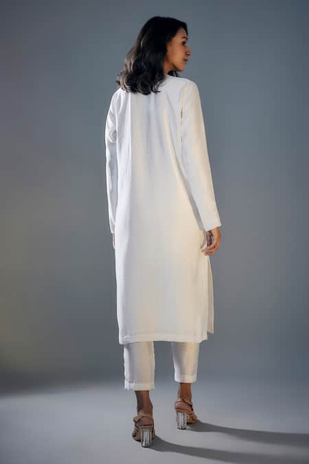 Masumi Mewawalla Leaf Embroidered Silk Kurta Set 