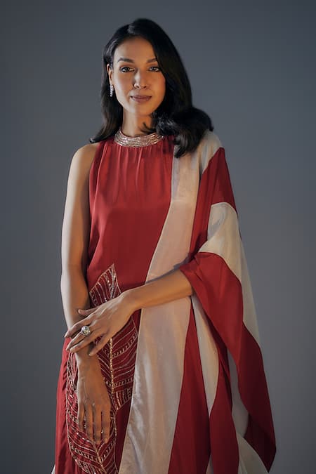 Masumi Mewawalla_Red Tissue, Linen, Crepe Embroidery Round Neck Leaf Kurta Sharara Set _Online_at_Aza_Fashions