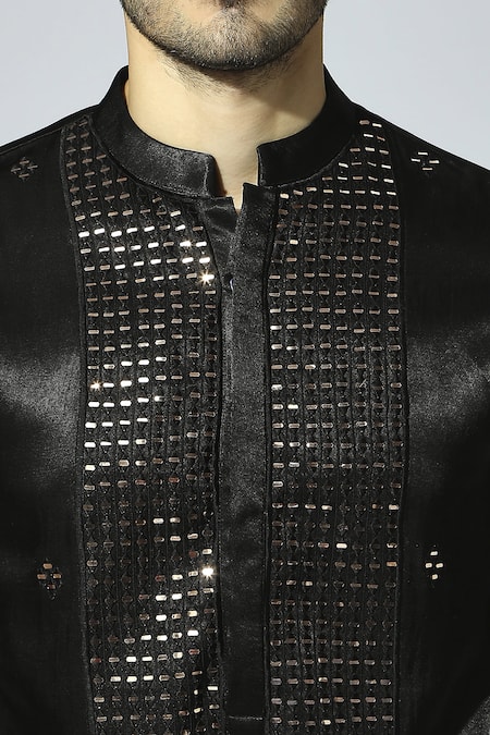 Buy Masumi Mewawalla Black Maheshwari, Silk Mirrors Geometric Embroidered Kurta Set Online at Aza Fashions Buy_Masumi Mewawalla_Black Maheshwari, Silk Mirrors Geometric Embroidered Kurta Set _Online_at_Aza_Fashions