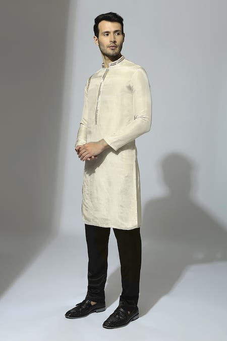 Masumi Mewawalla Beige Tissue, Crepe, Silk Lace Contrast Trim Kurta Set Online at Aza Fashions Masumi Mewawalla_Beige Tissue, Crepe, Silk Lace Contrast Trim Kurta Set _Online_at_Aza_Fashions