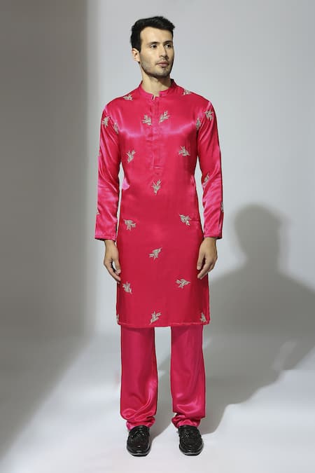 Masumi Mewawalla Pink Mashroo Embroidered Leaf Kurta Set 