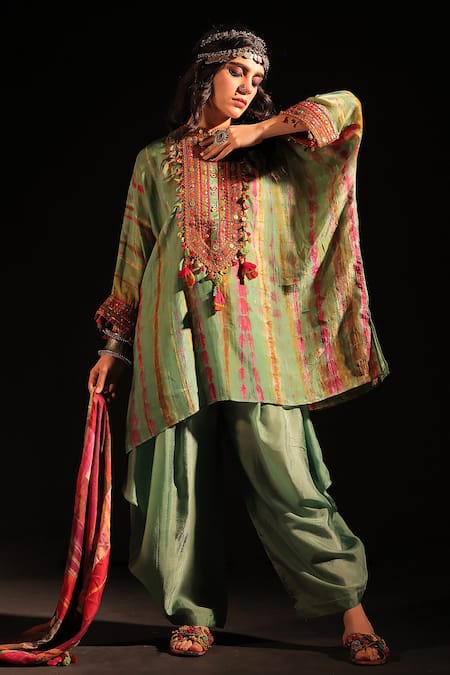 Buy Capisvirleo Green Silk Tassels, Embroidery Round Neck Shabnam Tie-dye Kaftan With Dhoti Pant Online at Aza Fashions Buy_Capisvirleo_Green Silk Tassels, Embroidery Round Neck Shabnam Tie-dye Kaftan With Dhoti Pant _Online_at_Aza_Fashions