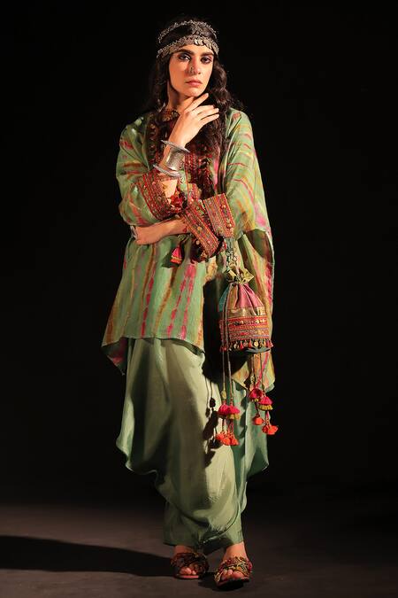 Shop Capisvirleo Green Silk Tassels, Embroidery Round Neck Shabnam Tie-dye Kaftan With Dhoti Pant Online at Aza Fashions Shop_Capisvirleo_Green Silk Tassels, Embroidery Round Neck Shabnam Tie-dye Kaftan With Dhoti Pant _Online_at_Aza_Fashions