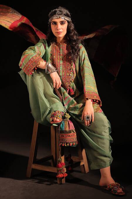 Capisvirleo Green Silk Tassels, Embroidery Round Neck Shabnam Tie-dye Kaftan With Dhoti Pant at Aza Fashions Capisvirleo_Green Silk Tassels, Embroidery Round Neck Shabnam Tie-dye Kaftan With Dhoti Pant _at_Aza_Fashions