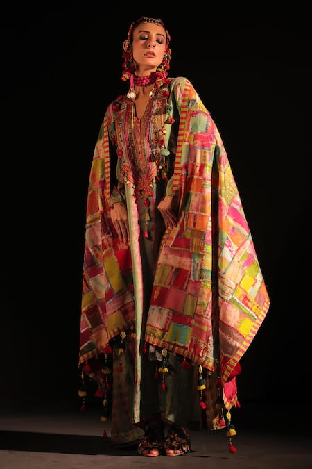 Capisvirleo Tazmeen Silk Tie-Dye Dupatta 