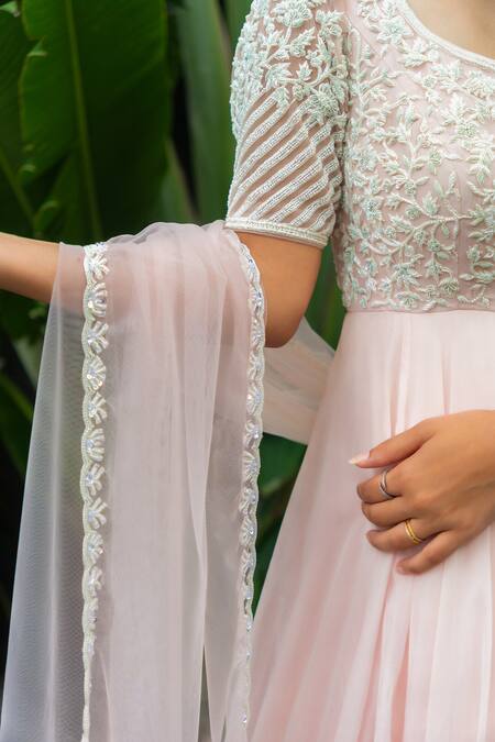 Buy Aakansha Gupta Pink Organza, Net Embroidery Round Neck Akira Lily Bloom Layered Anarkali Buy_Aakansha Gupta_Pink Organza, Net Embroidery Round Neck Akira Lily Bloom Layered Anarkali