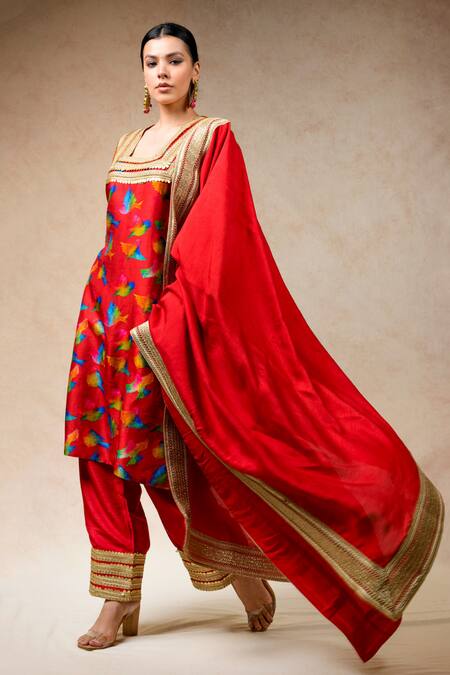 Shop_Thetaa_Multi Color Cotton, Silk, Satin Sequins, Zari Abstract Bird Print Kurta Pant Set_Online_at_Aza_Fashions