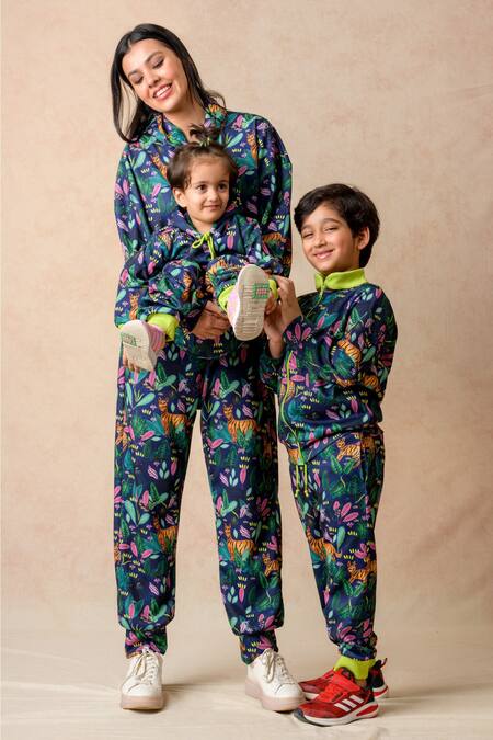 Shop Thetaa Multi Color Satin V-neck Jungle Print Jacket With Joggers Online at Aza Fashions Shop_Thetaa_Multi Color Satin V-neck Jungle Print Jacket With Joggers _Online_at_Aza_Fashions