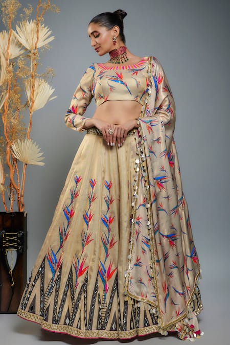 Anita Kanwal Gold Tissue Hand Embroidered Acrylic Mirrors Birds Of Paradise Lehenga Set 