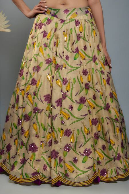 Anita Kanwal_Gold Tissue, Georgette Sequins Sweetheart Tulip Digital Print Blouse Lehenga Set _Online_at_Aza_Fashions