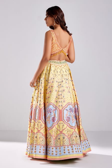 Shop_Diyarajvvir_Yellow Silk, Tulle, Satin Beads, Sequins V-neck Mughal Floral Print Lehenga Set _at_Aza_Fashions