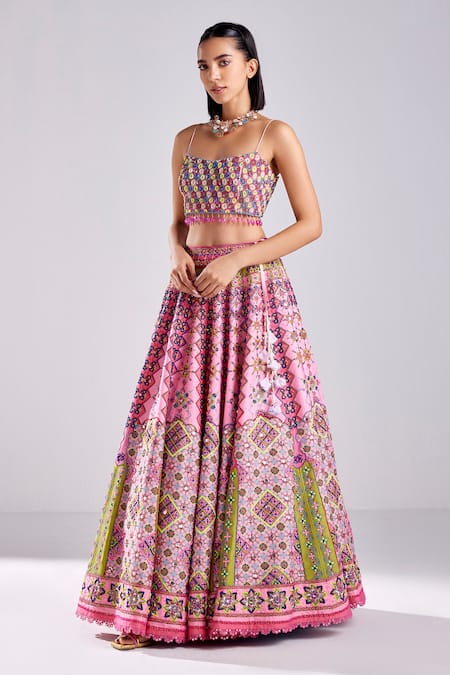 Diyarajvvir_Pink Cotton, Silk Beads, Sequins Round Neck Geometric Print Lehenga Set _Online_at_Aza_Fashions