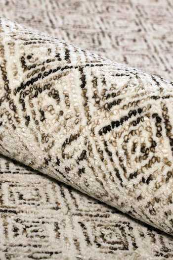 Buy_Kaleen India_Off White 100% Wool Hand Tufted Geometric Pattern Rectangle Shaped Rug