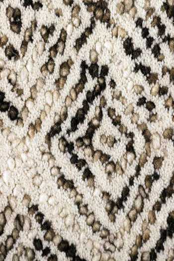 Shop_Kaleen India_Off White 100% Wool Hand Tufted Geometric Pattern Rectangle Shaped Rug