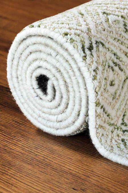 Shop_Kaleen India_Green 100% Wool Hand Tufted Geometric Pattern Round Rug_Online_at_Aza_Fashions