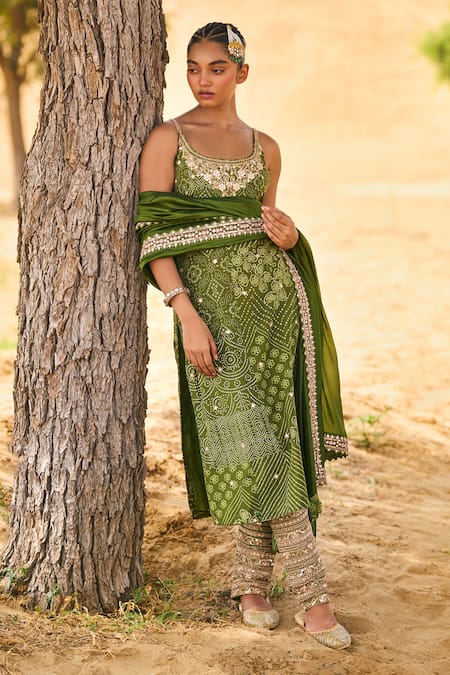 Shop_Punit Balana_Green Silk, Organza Embroidery, Mirrors Scoop Neck Noor Bandhani Print Kurta Set _at_Aza_Fashions