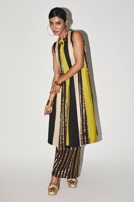 Kritika Murarka Yellow Organza Woven Stripe Round Colorblock Tunic Online at Aza Fashions Kritika Murarka_Yellow Organza Woven Stripe Round Colorblock Tunic _Online_at_Aza_Fashions