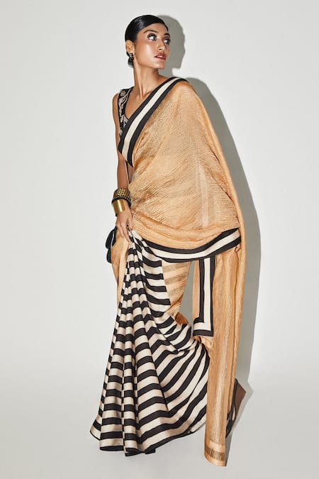 Kritika Murarka Stripe Handwoven Saree 