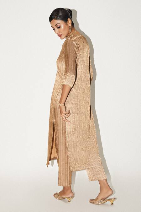 Shop Kritika Murarka Orange Taffeta, Tussar V-neck Stripe Woven Tunic And Trouser Set at Aza Fashions Shop_Kritika Murarka_Orange Taffeta, Tussar V-neck Stripe Woven Tunic And Trouser Set_at_Aza_Fashions
