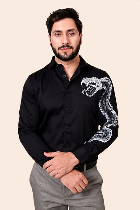 Avalipt Black Cotton Blend Hand Painted Serpent Shirt 