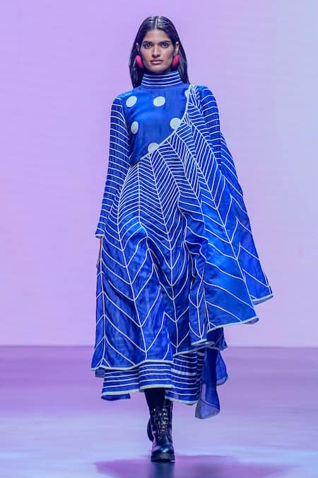 KA-Sha_Blue Chanderi Applique High Neck Polka Dot Work Crop Top _Online_at_Aza_Fashions