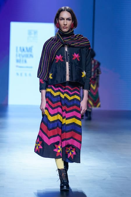 KA-Sha_Black Cotton Beads V-neck Polka Dot Crop Top _Online_at_Aza_Fashions