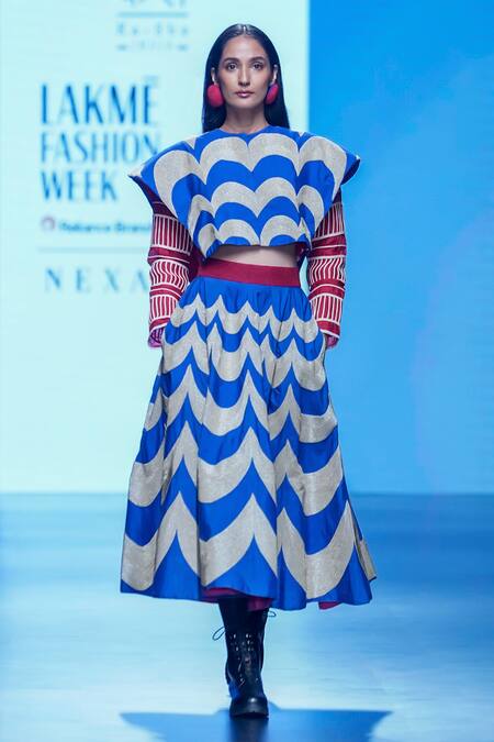 KA-Sha_Blue Silk Embroidered Round Hand Cape _Online_at_Aza_Fashions