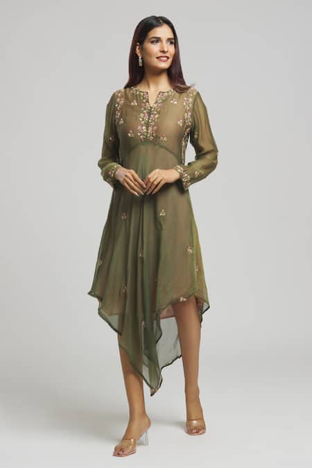 Bhusattva Green Organic Silk Embroidered Sequin V-neck Floral Kurta Online at Aza Fashions Bhusattva_Green Organic Silk Embroidered Sequin V-neck Floral Kurta _Online_at_Aza_Fashions