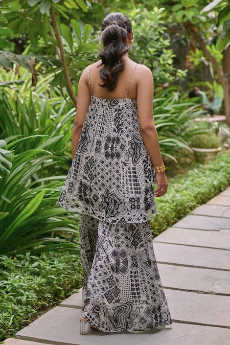 Shop_Saangi_Multi Color Georgette Sweetheart Neck Abstract Print Top With Palazzo _at_Aza_Fashions