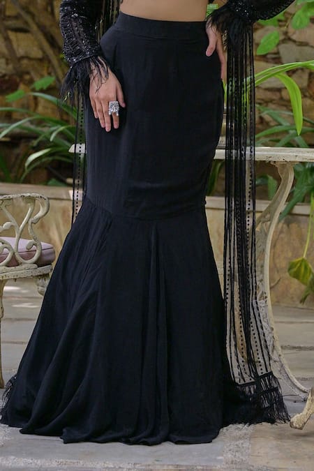 Saangi Black Net, Crepe Cut Work Split V-neck Embroidered Blouse And Fish Lehenga Set at Aza Fashions Saangi_Black Net, Crepe Cut Work Split V-neck Embroidered Blouse And Fish Lehenga Set _at_Aza_Fashions