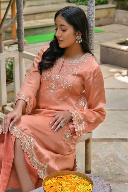 Saangi Peach Modal, Satin Sequins, Beads, Floral Embroidered Kurta And Dhoti Pant Set at Aza Fashions Saangi_Peach Modal, Satin Sequins, Beads, Floral Embroidered Kurta And Dhoti Pant Set_at_Aza_Fashions