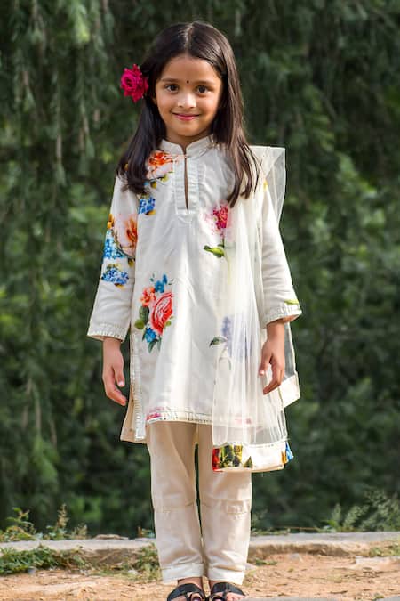 Mamma Plz Ivory Kurta Handwoven Chanderi Digital Printed Floral Pyjama Set